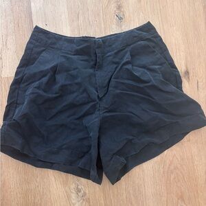 Gap 5inch Classic Black Women's Shorts